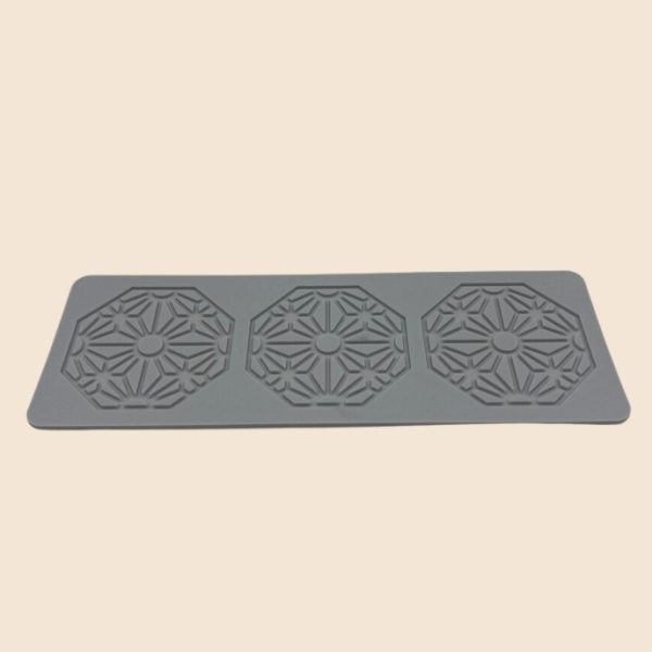 cake decoration baking silicone stamping mold(three consecutive circular corals) (copy)